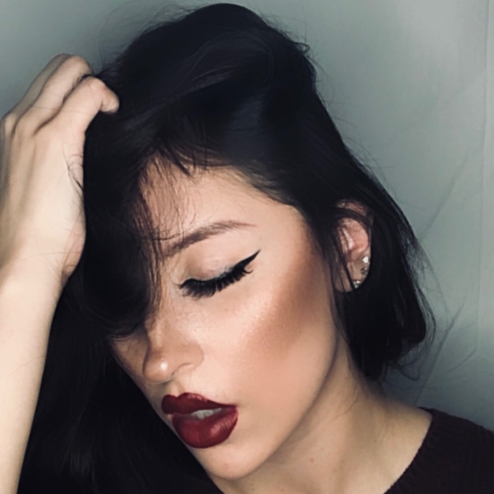 Meet your Posher, Felicia